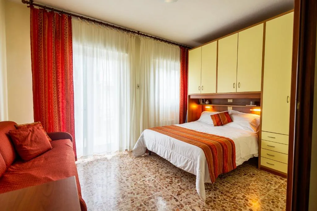 Appartamento con 1 Camera da Letto e Senza Vista Mare — Residence Sabrina