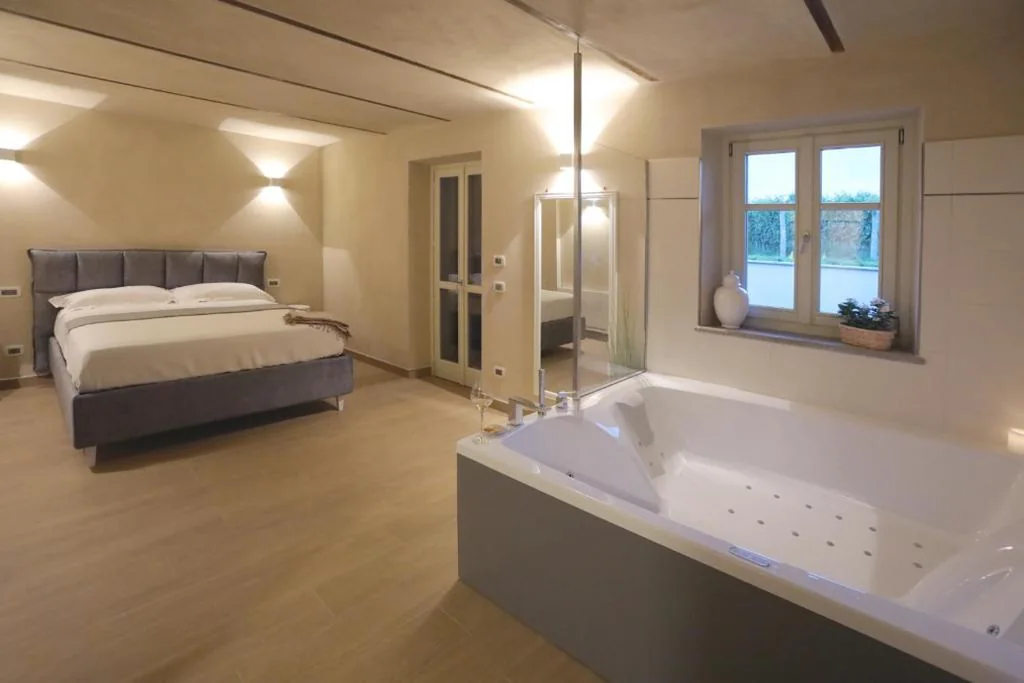 One-Bedroom Apartment with Hot Tub — Cascina Bricco San Pietro Bed & Wine