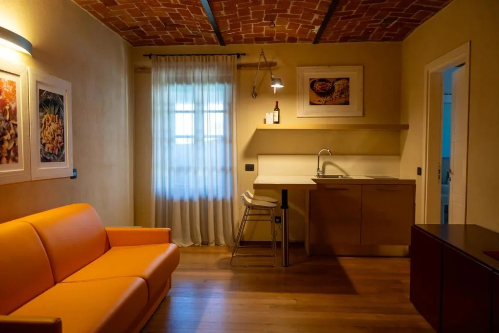 Appartamento con 1 Camera da Letto e Vista Piscina — I Tre Poggi Dimora di Charme