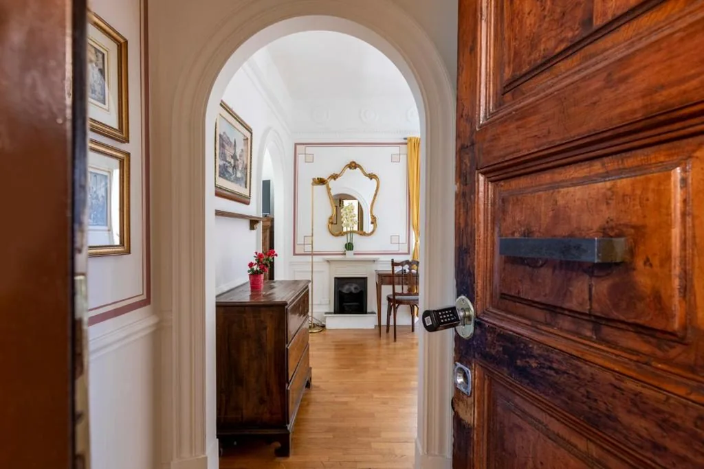 One-Bedroom Apartment - Separate Building — Martina House