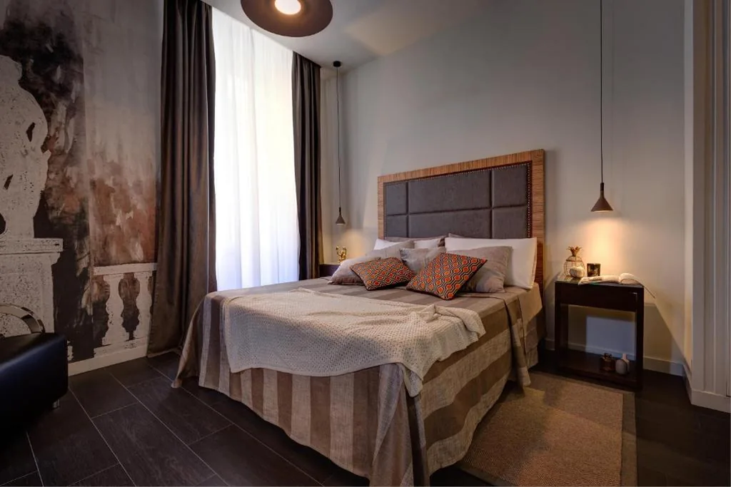 One-Bedroom Apartment — Intown Luxury House
