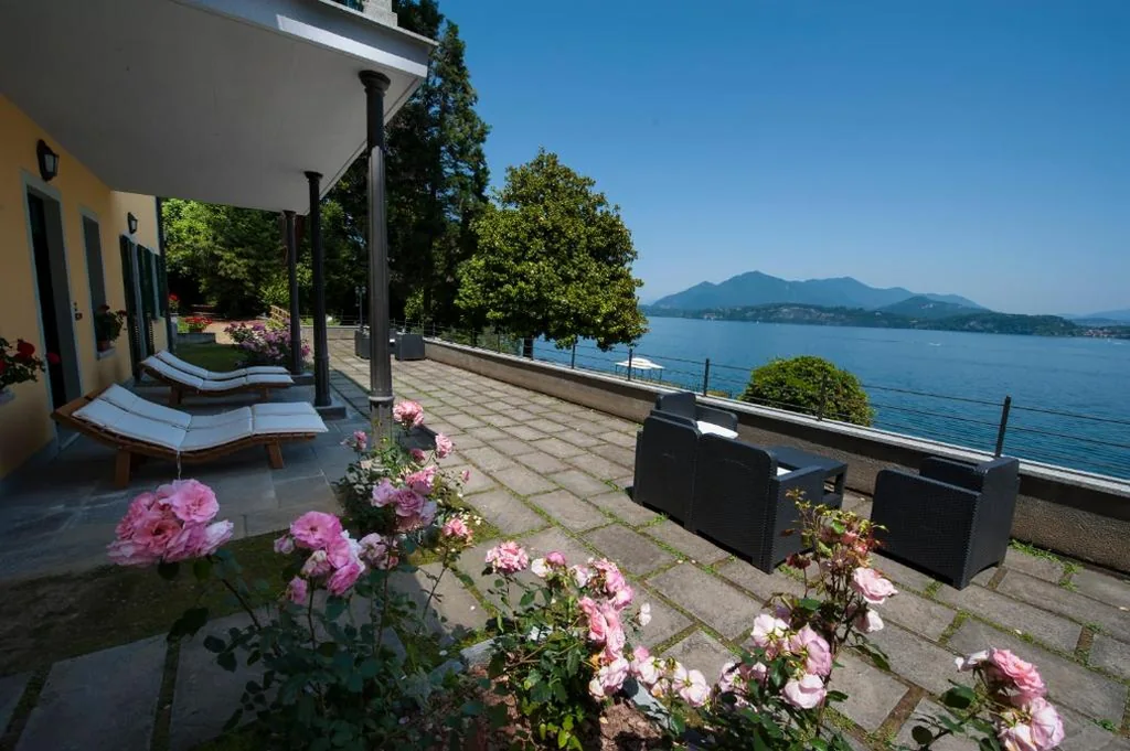 Appartamento con 1 Camera da Letto, Terrazza e Vista Lago — Relais Casali della Cisterna