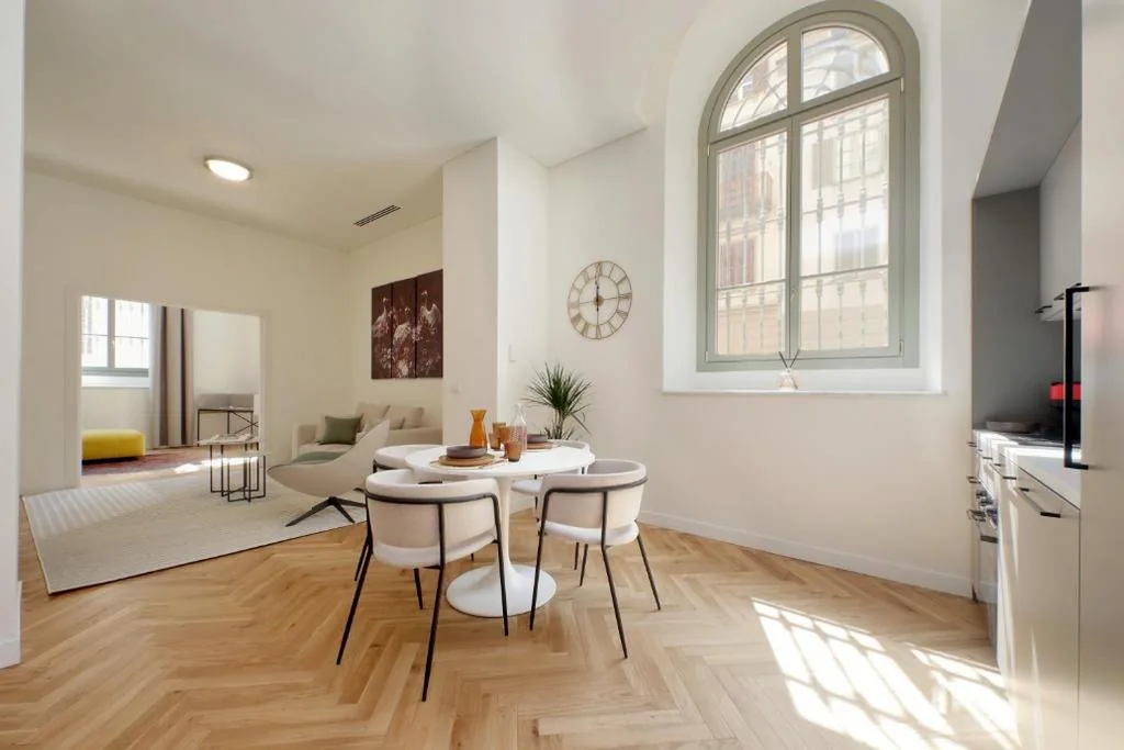 Appartamento con 2 Camere da Letto — CAV Juvarra
