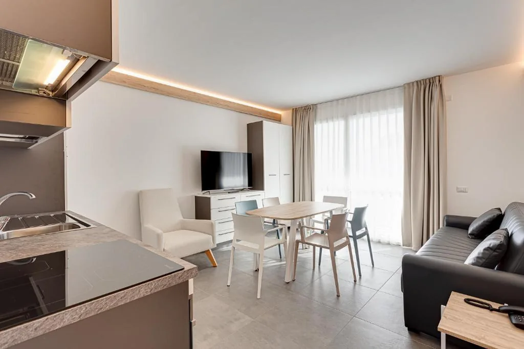 Appartamento con 2 Camere da Letto e Balcone (5 Adulti) — Residence Cavalluccio Marino