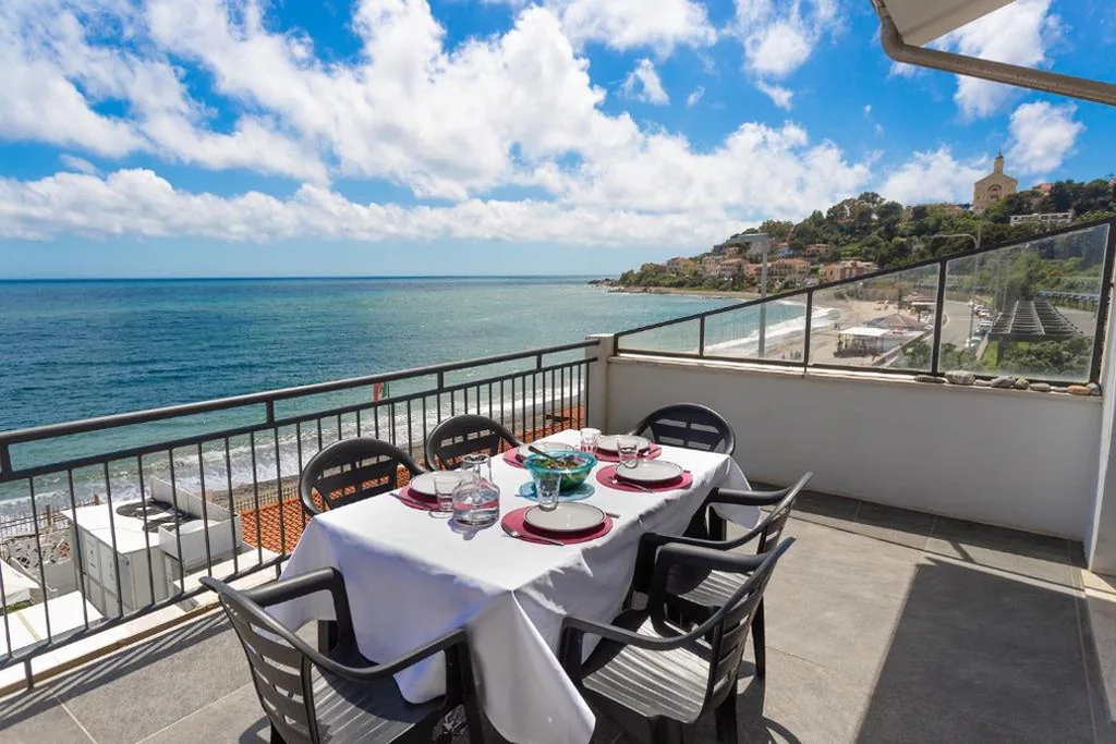 Appartamento con 2 Camere da Letto e Terrazza (6 Adulti) — Blue Beach