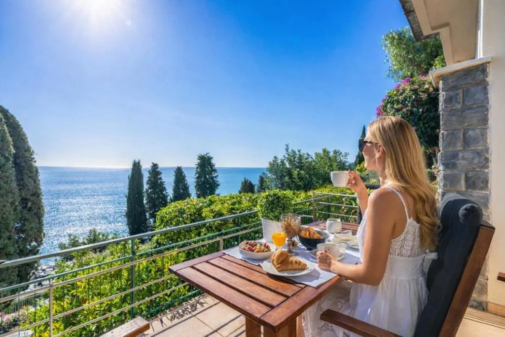 Appartamento con 2 Camere da Letto e Terrazza — Baba Residences