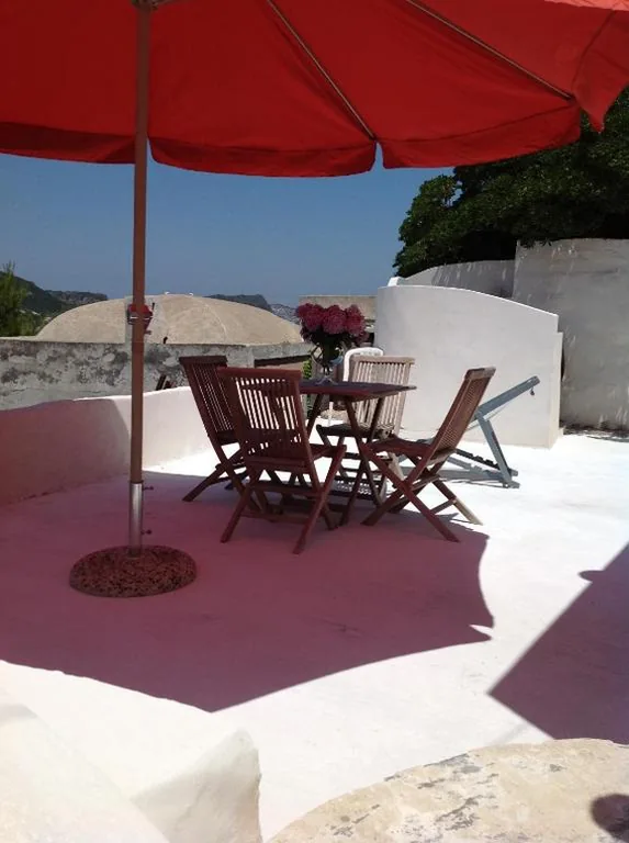 Two-Bedroom Apartment with Terrace — Casa Carmela