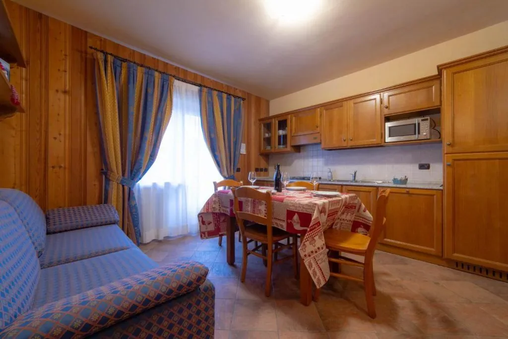 Appartamento con 2 Camere da Letto e Vista Giardino — Family Apartments Le Chalet