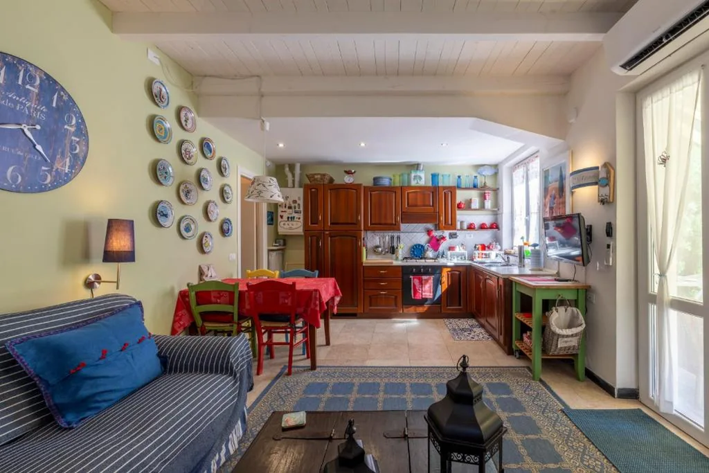 Appartamento con 2 Camere da Letto e Vista Giardino — Villa Valentina