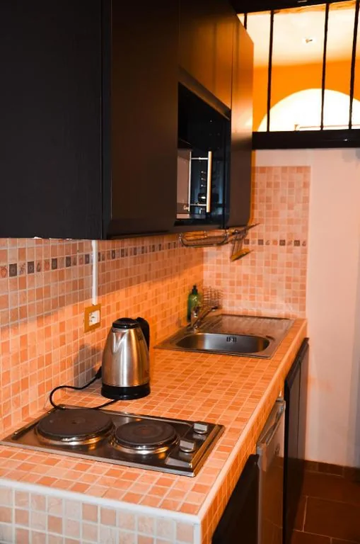 Two-Bedroom Apartment - Separate Building — Hotel Anfiteatro Flavio