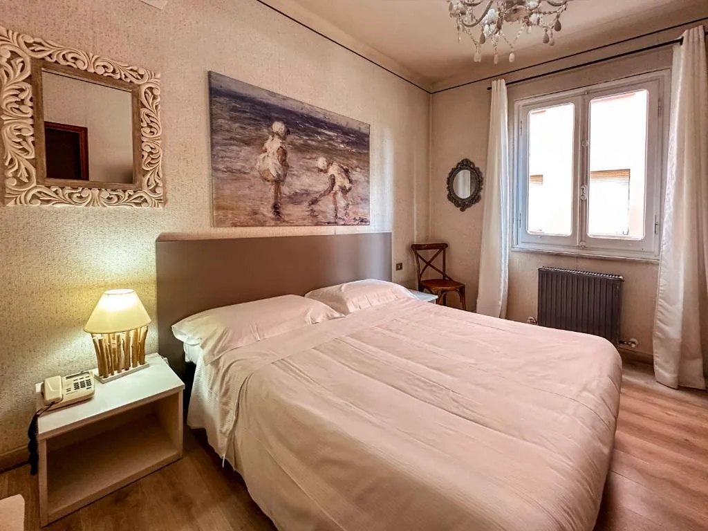 Appartamento con 2 Camere da Letto — Hotel Alba