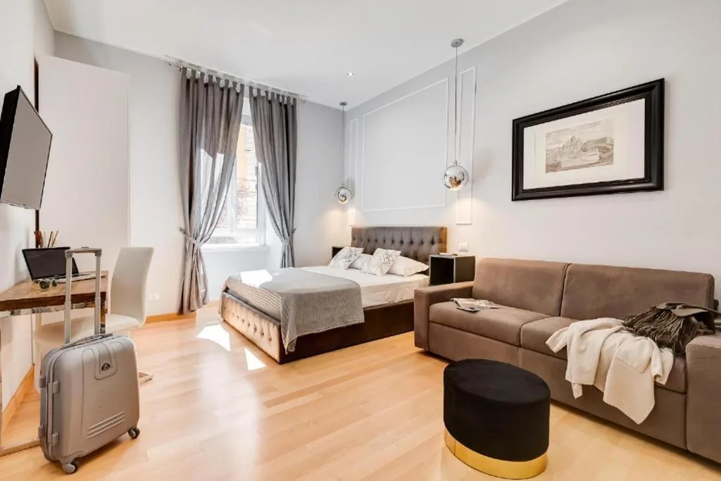 Three-Bedroom Apartment — Vatican Prestige Apt by Premium Suites Collection