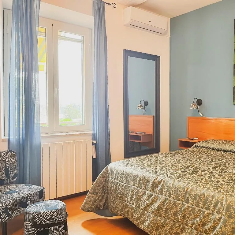 Appartamento con Balcone — I Lecci Guesthouse