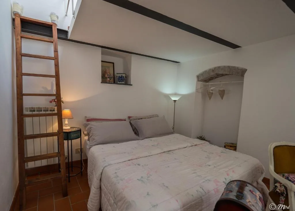 Apartment with Terrace — Affittacamere Le Terrazze