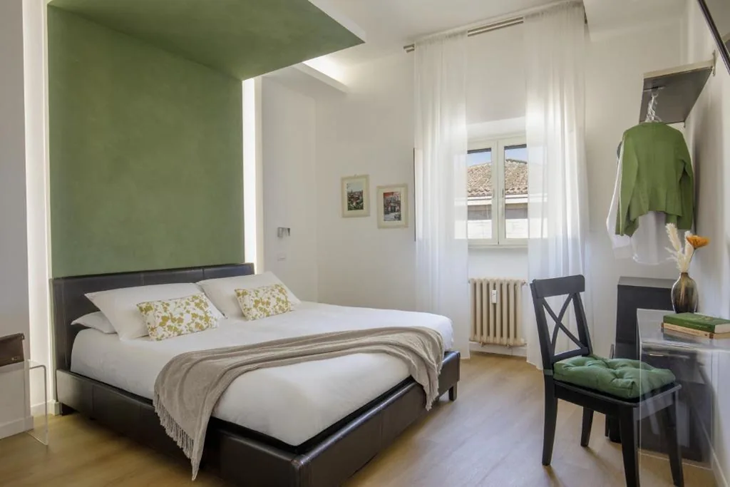 Apartment with Terrace — Al centro di Roma