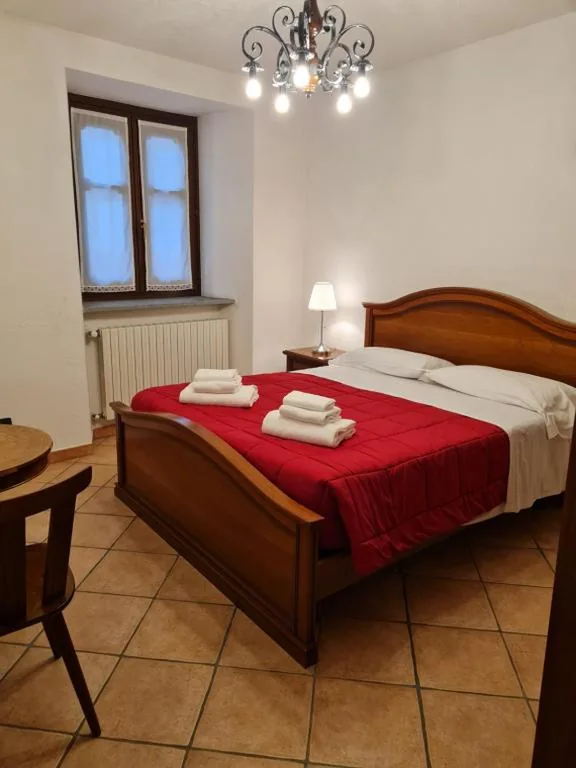 Apartment with City View — Hotel Oberje Dla Viere Oulx – Check-in Automatico 24h