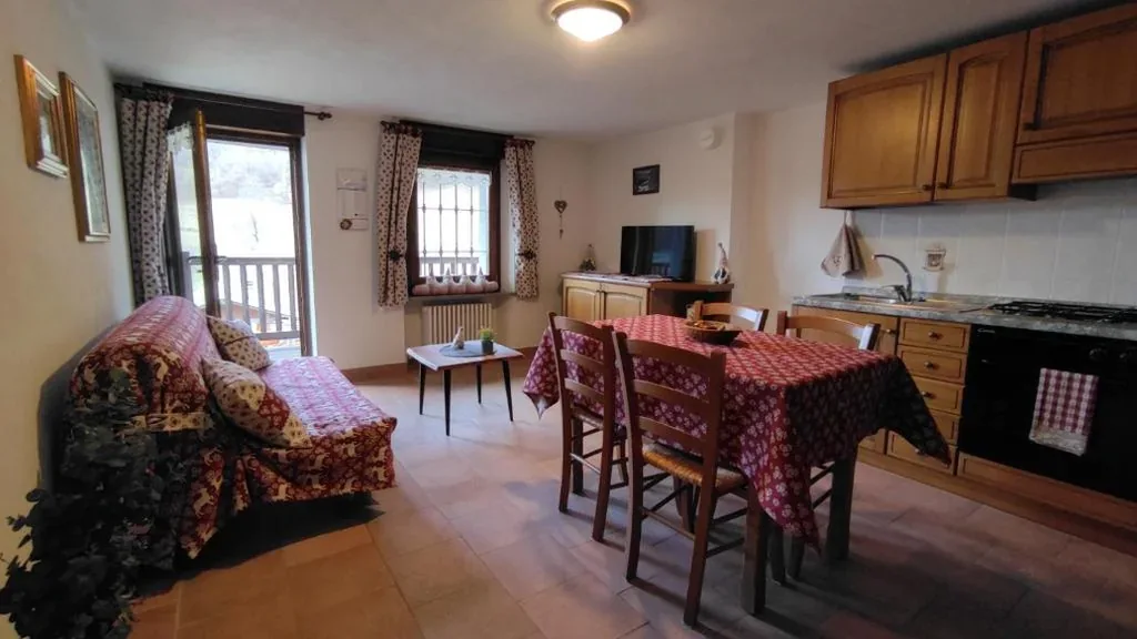Apartment with Garden View — Casa Vacanze: Maison Des Gnomes