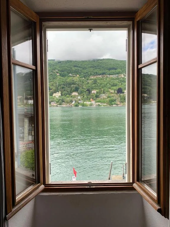 Appartamento con Vista Lago — Villa Toscanini