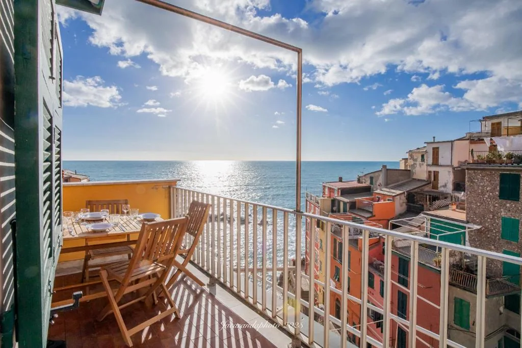 Appartamento con Vista Mare e Terrazza — Alla Marina Affittacamere