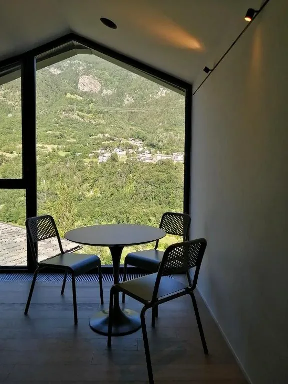 Appartamento con Vista Montagna — V&V RentRoom Design