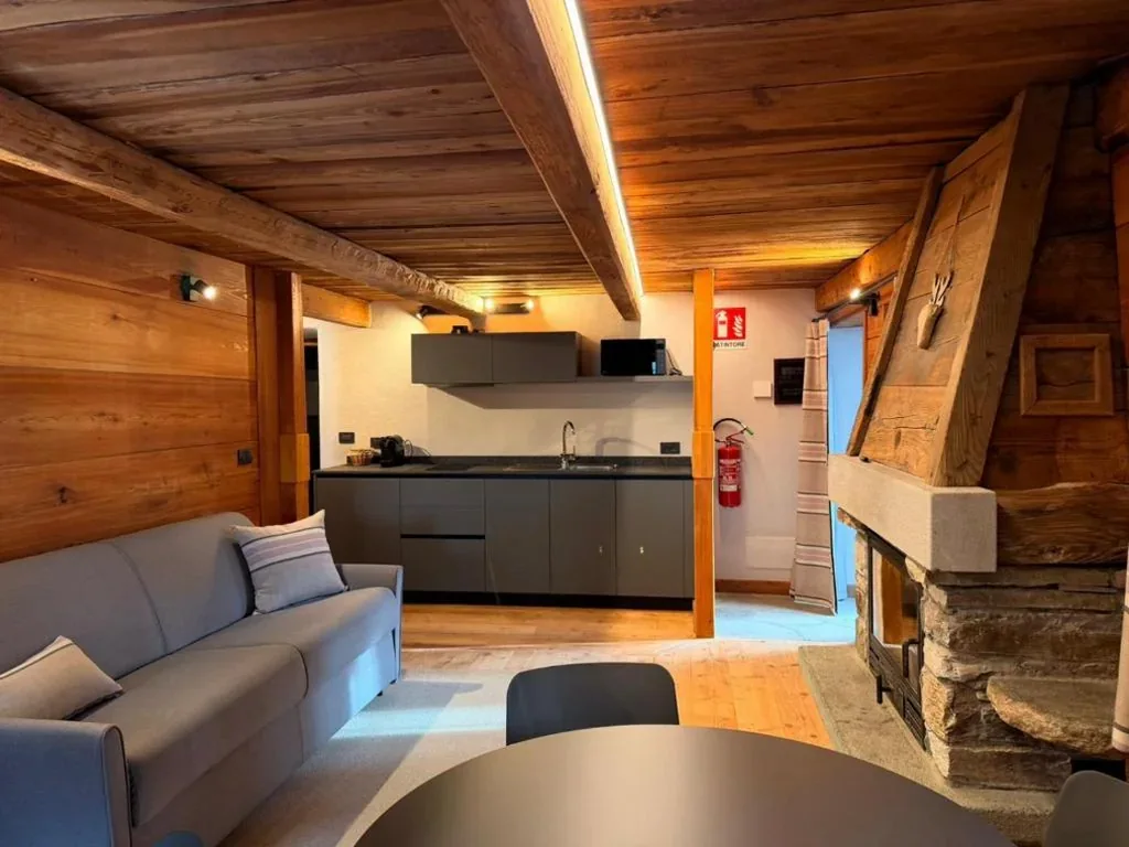 Deluxe One-Bedroom Apartment — Chalet Les Airelles