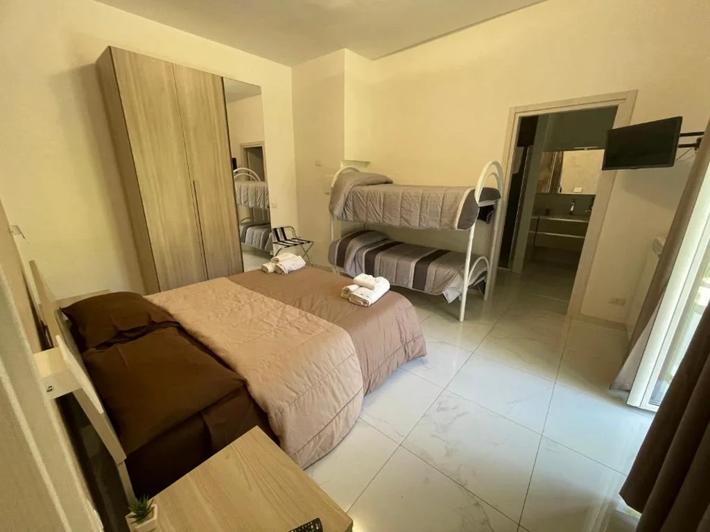 Deluxe One-Bedroom Apartment with Garden View — Il Suono della Campagna