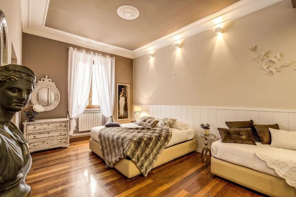 Appartamento Deluxe con 3 Camere da Letto — Spanish Steps Miracle Suite
