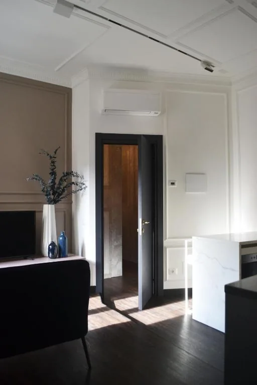 Deluxe Apartment — PALAZZO DELLE SIRENE Deluxe Apartment & Boutique Rooms