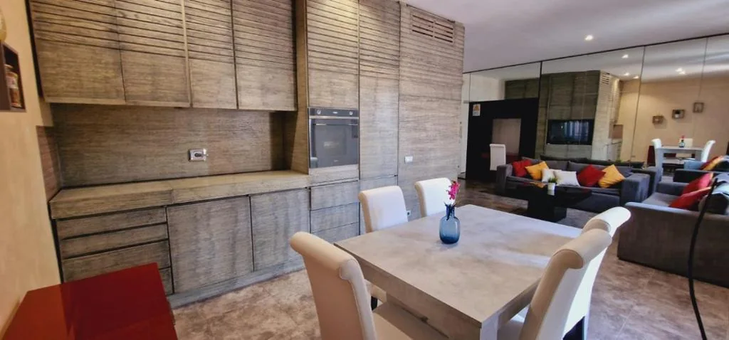 Appartamento Familiare con 2 Camere da Letto e Vista — Fornaci Guest House