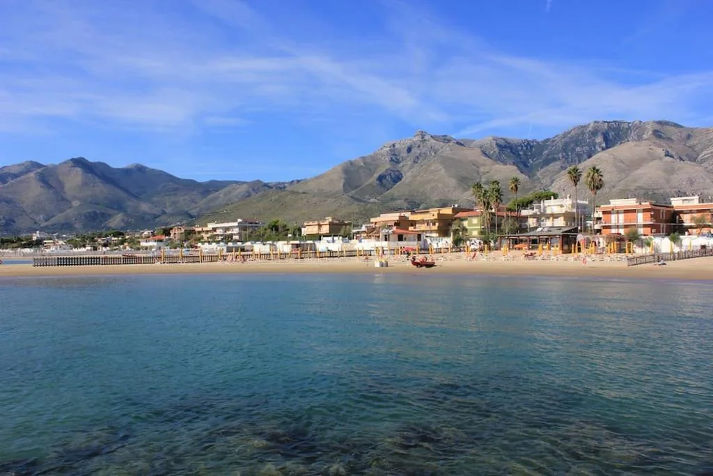 Appartamento o Dépendance – 2 Soluzioni Abitative a Pochi Passi dal Mare — foto 6