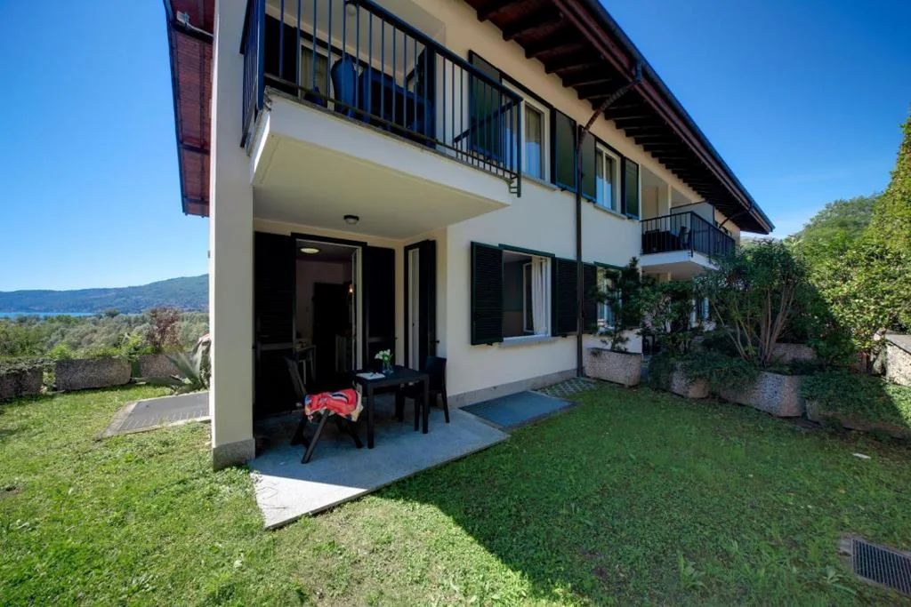 Apartment — Residence Isolino