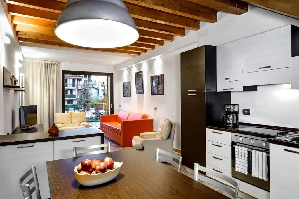 2-Level Apartment with 1 Bedroom — Faber Apartments-Residence Style