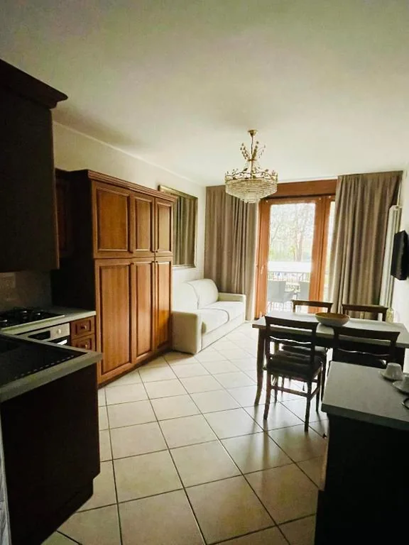 Superior Apartment with 1 Bedroom — Residence Villa Margherita WITH POOL & HYDROMASSAGE