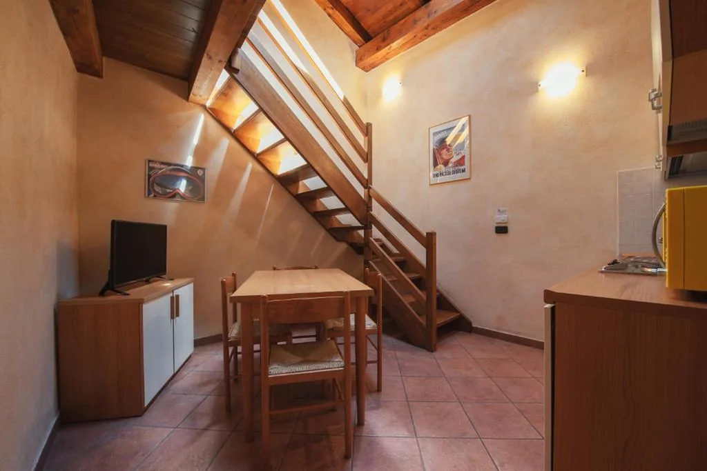 Appartamento Trilocale 4 persone — Residence La Tana del Ghiro
