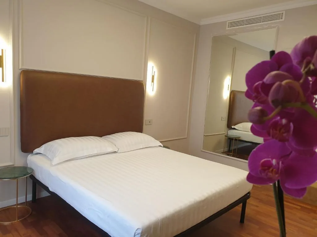 Appian Private Suites