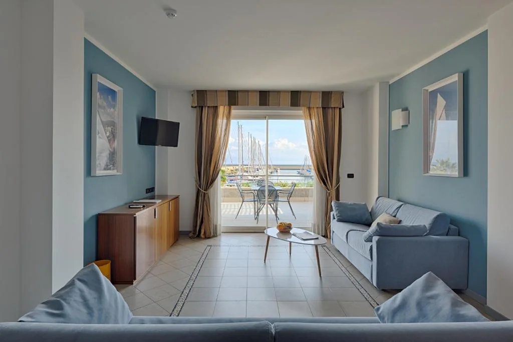 Aregai Marina Hotel & Residence — foto 4