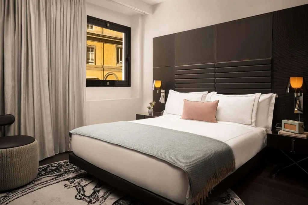 Art Room Queen — art’otel Rome Piazza Sallustio