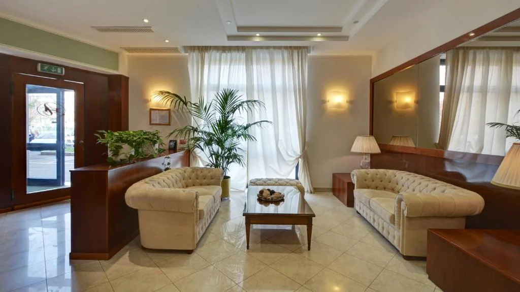 Astor Hotel — foto 5