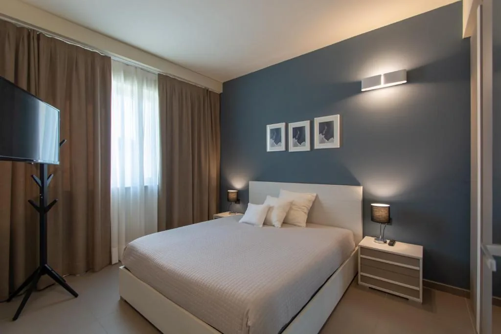 ATMOSFERA APARTMENTS & SUITES