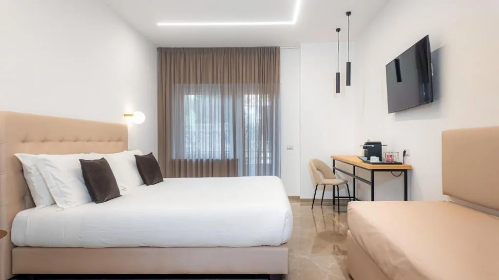 Aura Vatican Suite