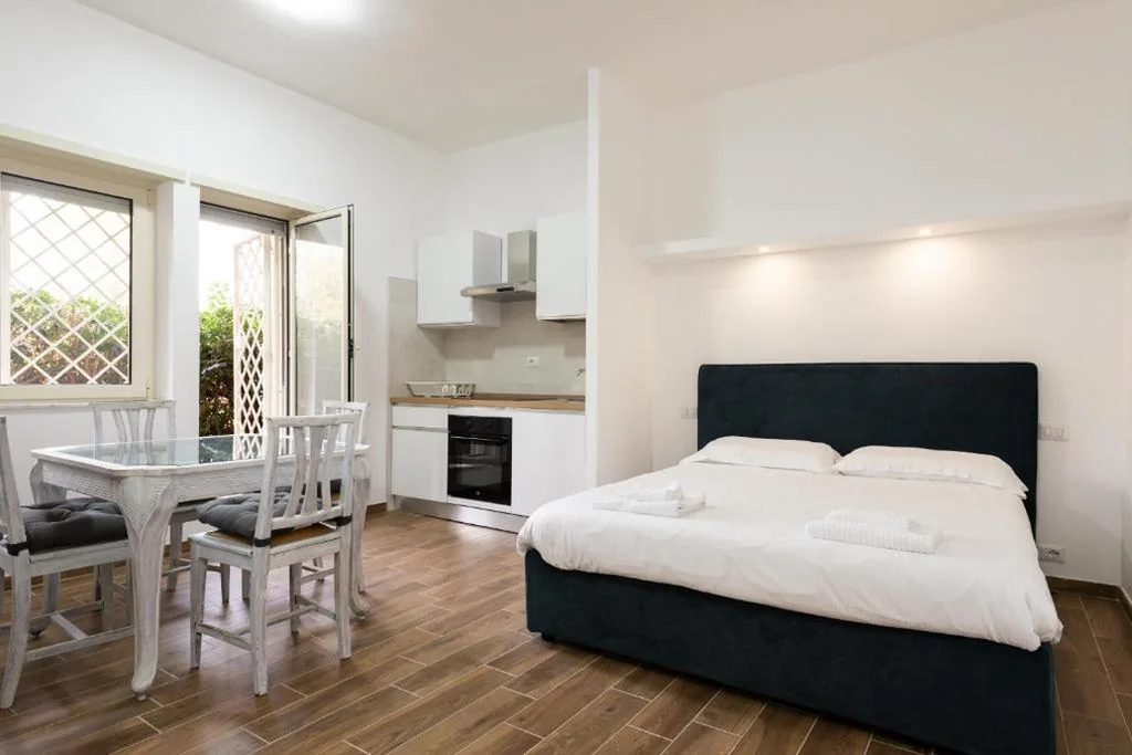 Aurelia Deluxe Suites