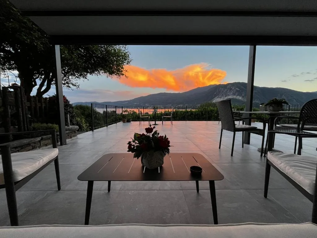 B&B La Lanterna a Verbania, con camere vista lago