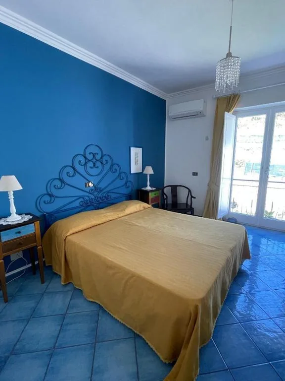 B&B Lunaponzese-Ponza centro