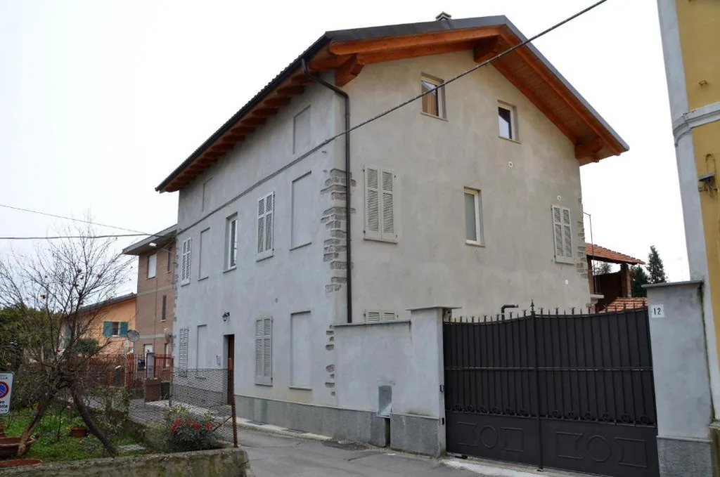 “B&B Sans égal”, with PRIVATE ROOMS and GROUND FLOOR APARTMENTS in Biella — foto 6