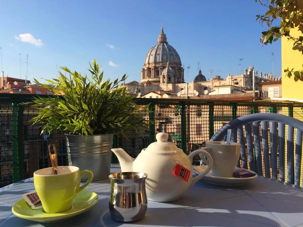 B&B Vatican Stories