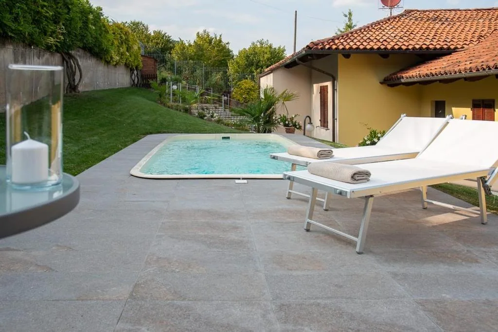 B&B Villa Fulvia ad Alba, con piscina tra le colline delle Langhe