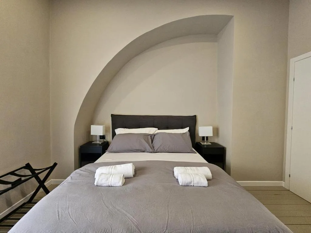 Be Your Home – Guest House Montegrappa Terrace