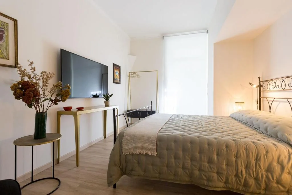 BEA’S GUESTHOUSE