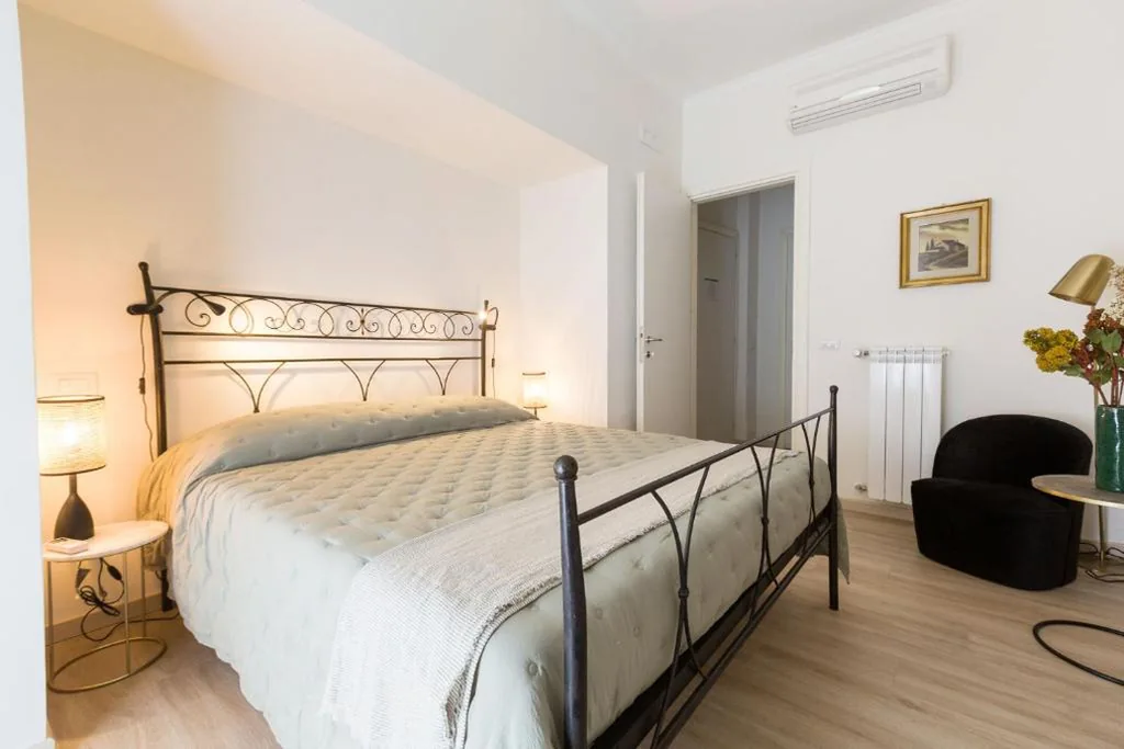 BEA’S GUESTHOUSE
