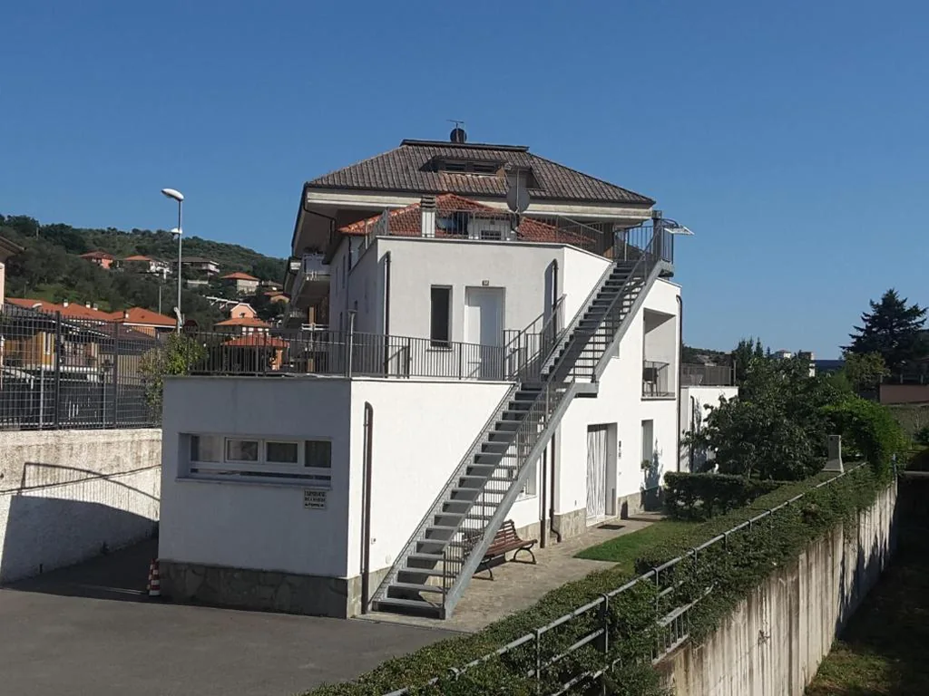 Bed & Breakfast 4U PARCHEGGIO INTERNO — foto 6